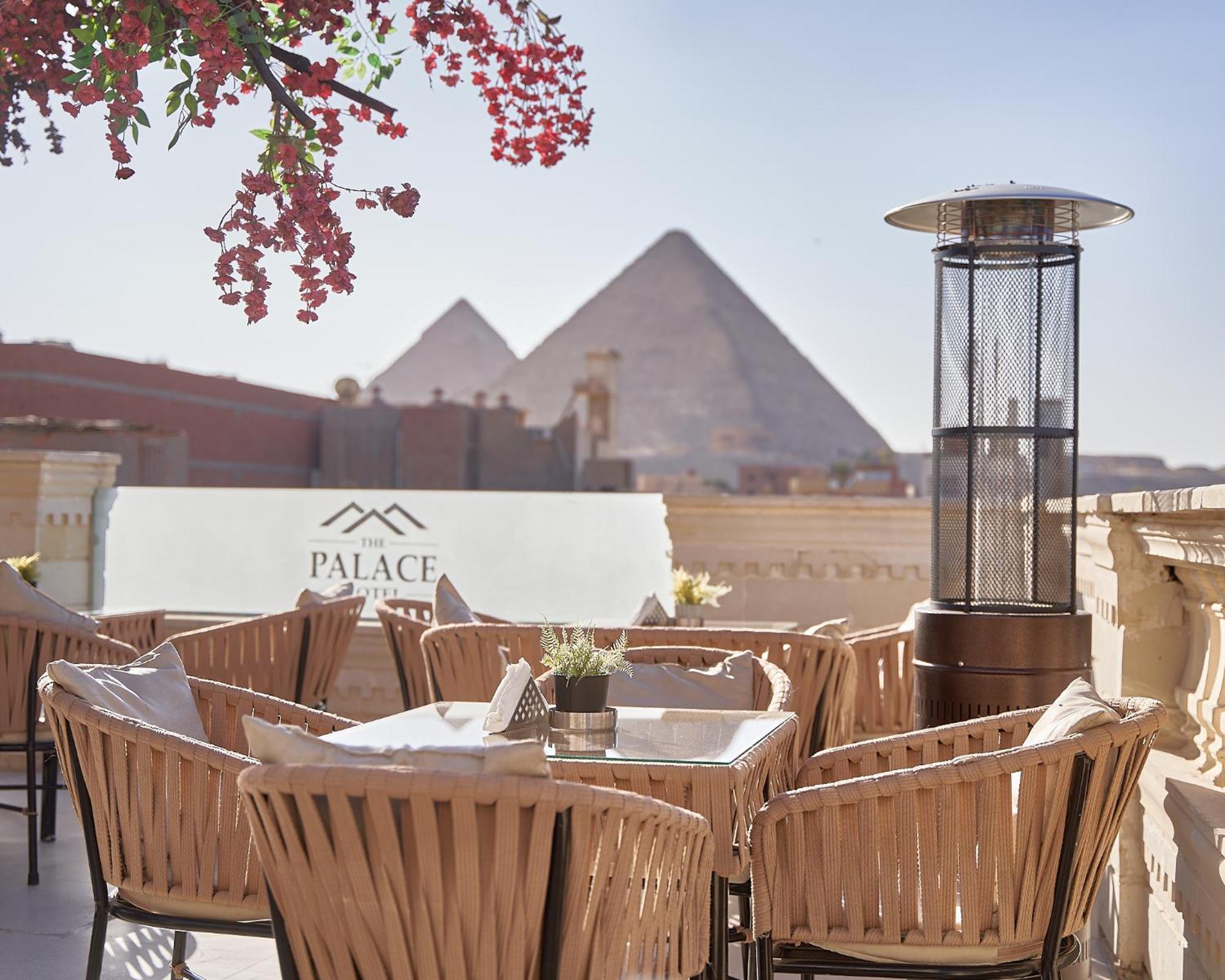 The Palace Pyramids Hotel Nazlet el-Sisi Exterior photo