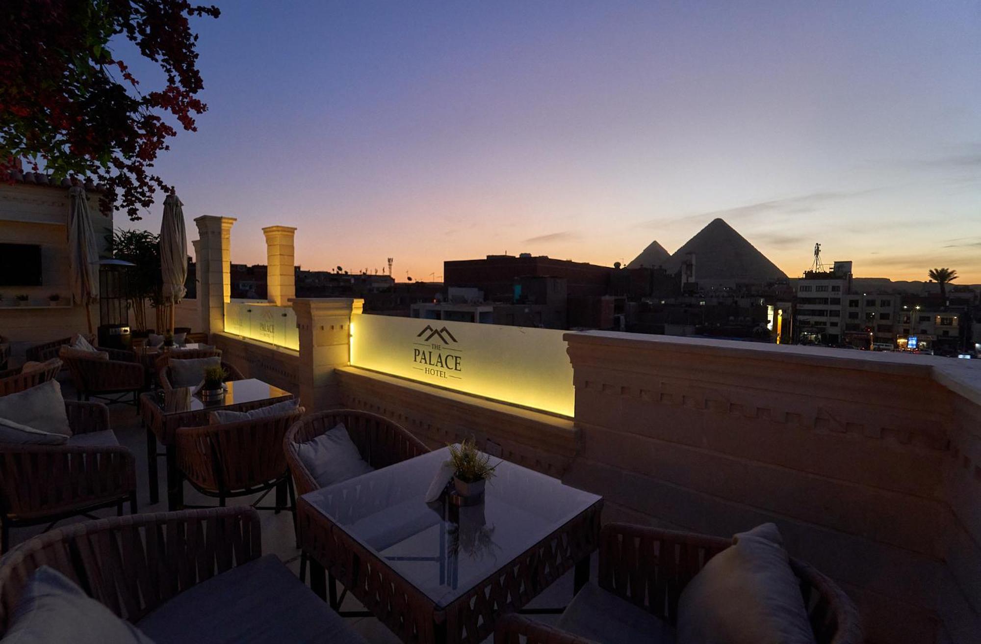 The Palace Pyramids Hotel Nazlet el-Sisi Exterior photo