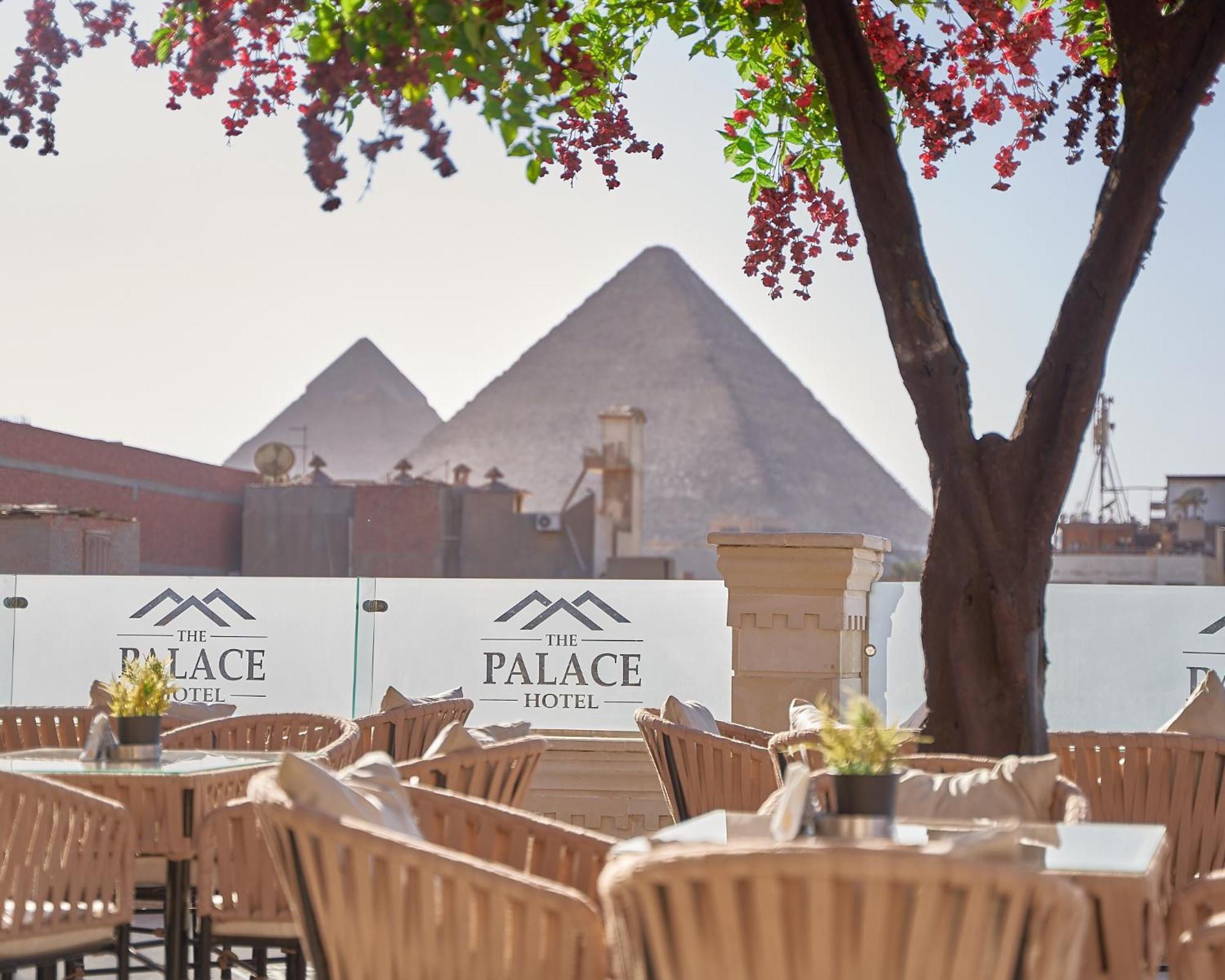 The Palace Pyramids Hotel Nazlet el-Sisi Exterior photo